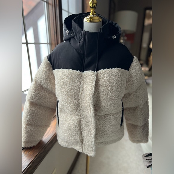 Maje Black Cream High Pile Fleece Faux Shearling Hoodie Puffer Jacket Sz 0 (XS) - Picture 5 of 16